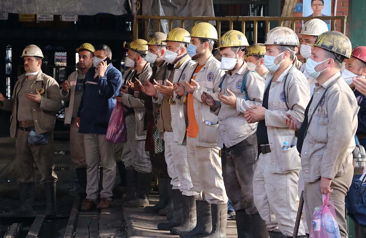 Zonguldak Grizu Faciasının 13. Yılında Maden Şehitleri Anıldı